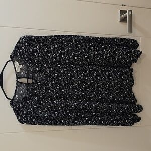 Black and white floral top